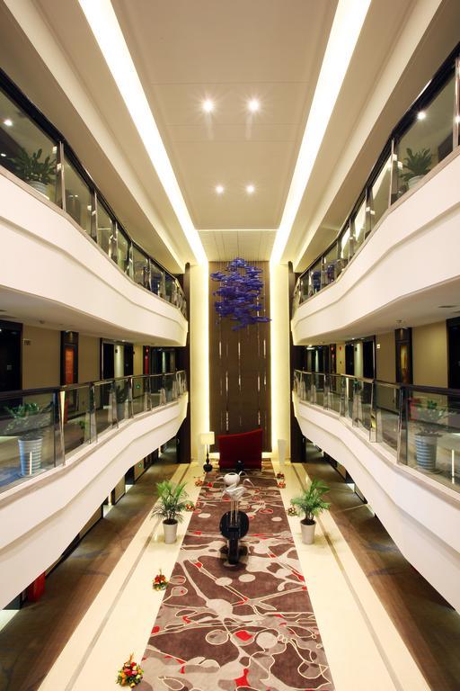 Xichang Minshan Hotel Extérieur photo