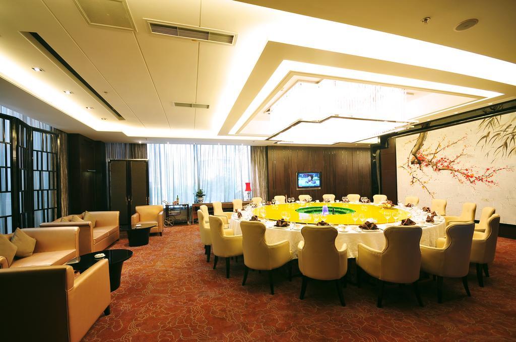 Xichang Minshan Hotel Extérieur photo